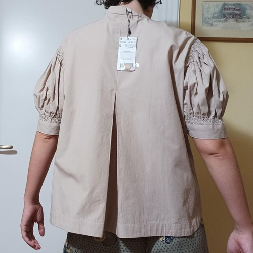 COS beige minimal shirt new, boxy fit with puffed sleeves