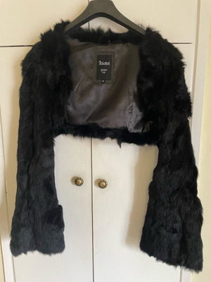 Toi&Moi genuine fur bolero black new size M