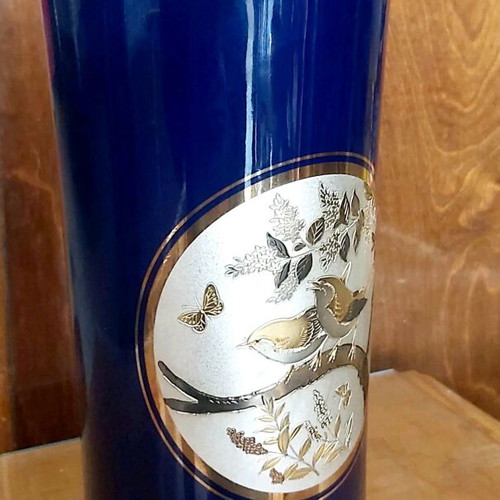 Porcelain vase The art of chokin Made in Japan like new, cobalt blue
