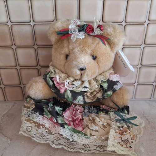 Animals Club Vintage Collectible Teddy Bear with Potpourri, New