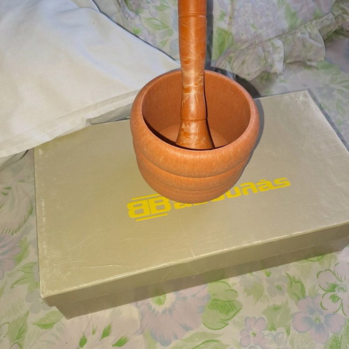 Plastic mortar and pestle new in good condition