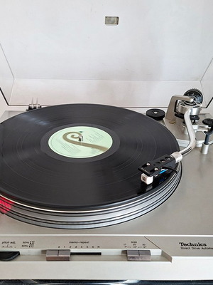 Πικάπ Technics SL-D3 Full Automatic Direct Drive ανακαινισμένο
