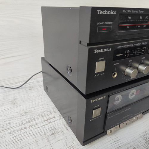 Technics 3-Component Vintage Stereo System SA-Z50 RS-D250