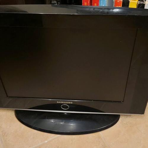 Samsung 20-inch TV used with receiver and cables