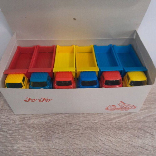 Joy toy N31 dump trucks 12 pcs