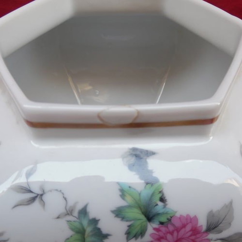 Seltmann Weiden Bavaria Royal China porcelain vase used, 1950s