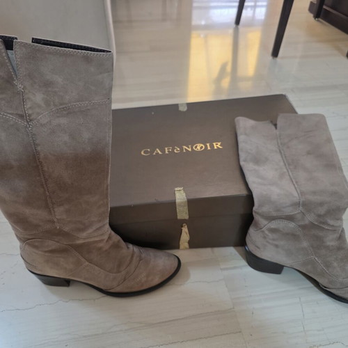 Cafe Noir suede boots beige brown size 38.5 used