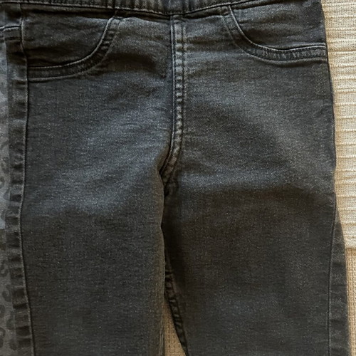 Sinsay kids' jeans pants with elastic waist, size 128, black and grey