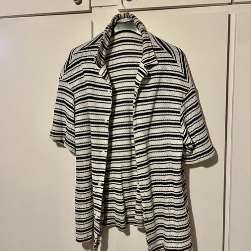VAMOS striped short-sleeve shirt size L like new, black and white