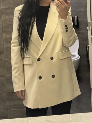 Blazer Vassia Kostara cream, like new, size S/M
