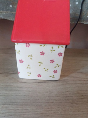 Easter decorative house like new