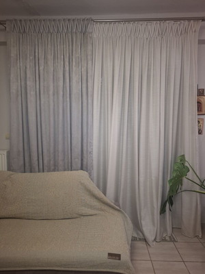 Curtains white with gray traparia like new