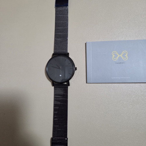 Unendlich U ultrathin men's quartz watch, all black