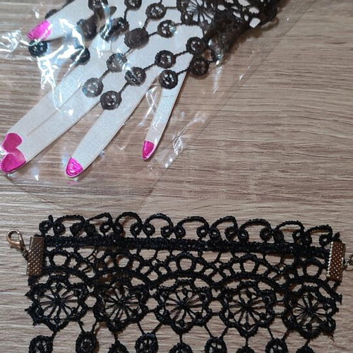 Lace bracelet new, black, adjustable