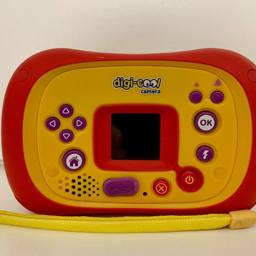 Digi-cool camera ELC like new with games