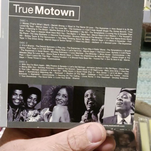 True Motown CD like new, 3 CDs