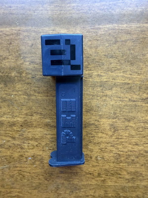 PEZ dispenser Minecraft Enderman used candy holder