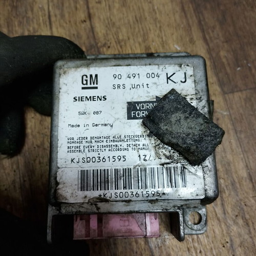 SRS module 90491004 for Opel Omega B combi used