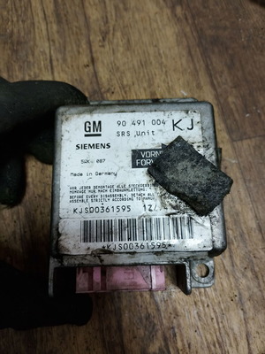 SRS module 90491004 for Opel Omega B combi used