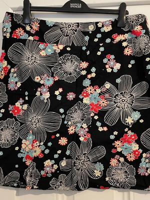 Etam A line mini skirt 60s style used, summer floral UK 18 EU 46