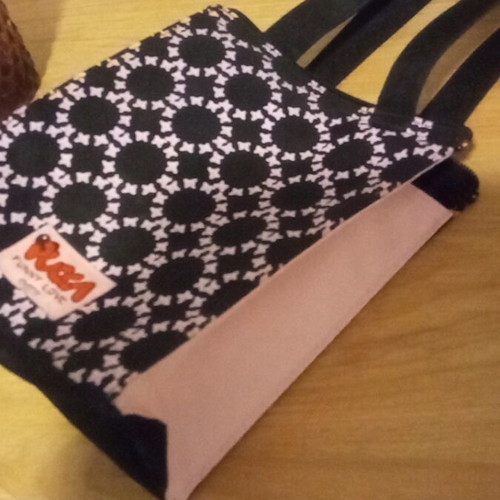 Pucca children's bag like new