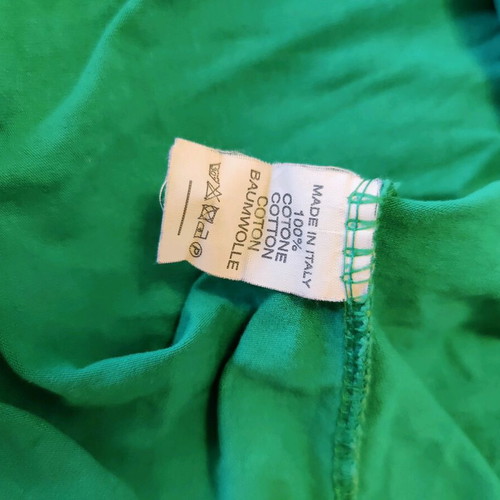 Short-sleeve shirt like new, green with striped sleeves