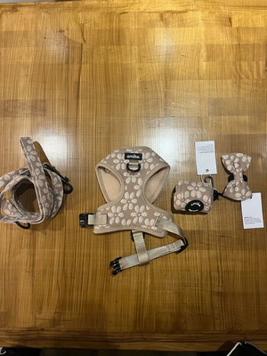 Dog set new with harness, leash, waste bag holder and bow tie small breed