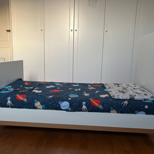 Casababy Zoom convertible baby cot and bed 70×140 with Greco Strom Thalis mattress and waterproof cover like new