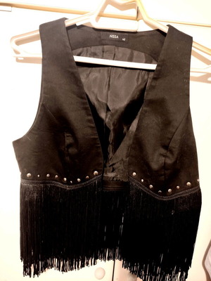 Women's black vest like new with fringes and studs size 40