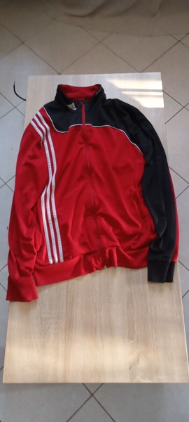 Σετ φόρμας Adidas.