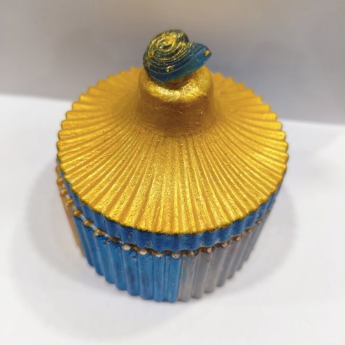 Ceramic handmade jar with lid and aromatic candle new