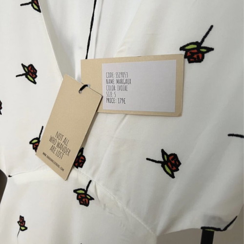Karavan maxi dress white with red roses, size Small, new