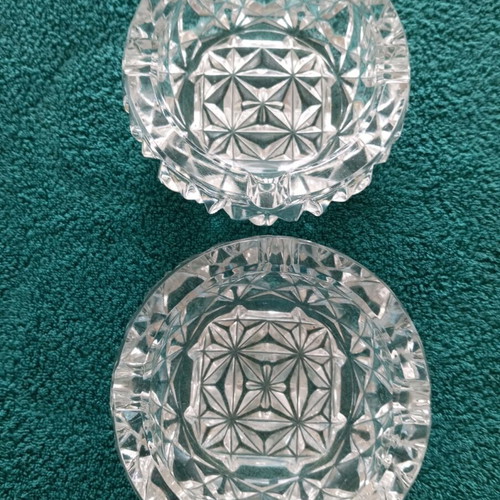 Ashtrays pair new, crystal, heavy
