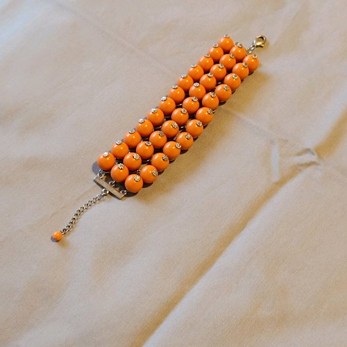 Accessorize bracelet used with orange beads 21 cm