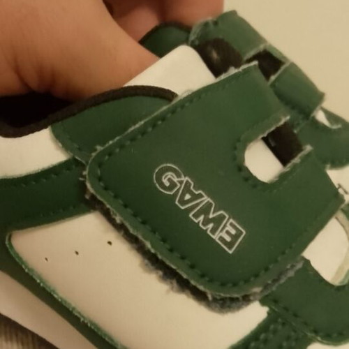 Sinsay athletic shoes size 27 used, green, slight front paint needed