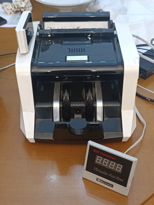 Bill counter like new