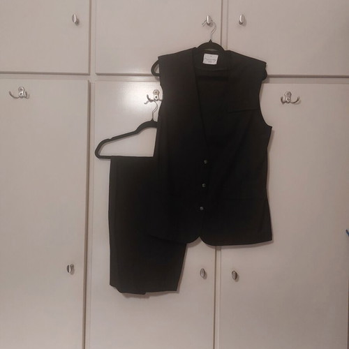 4TAILORS vest and trousers set small, like new, black
