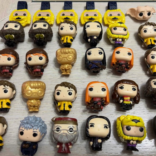 Harry Potter figures large collection 30 pieces like new