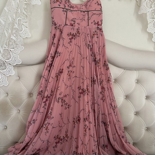 Madame Shoushou dress medium size like new