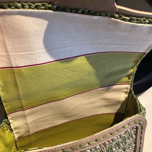 Handmade raw knit bag new green with beige