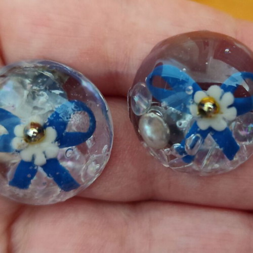 Handmade earrings with resin and colorful elements new