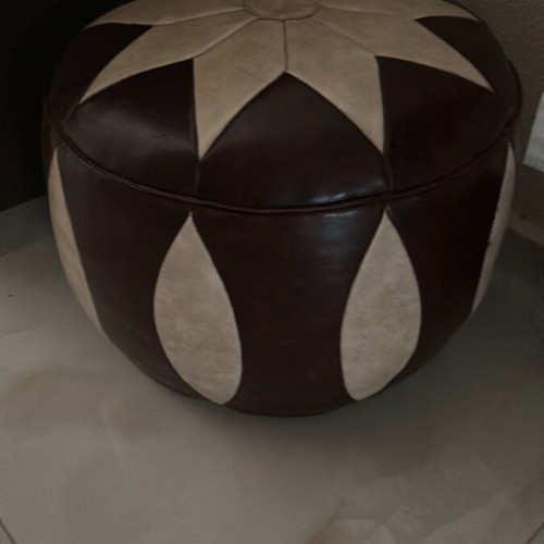 Pouf stool leather like new