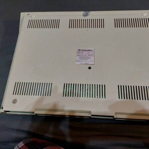Commodore 128 like new in excellent working condition