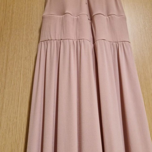 Maxi dress like new, rotten apple color, size M, guipure lace