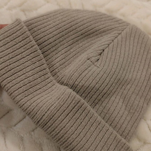 Zara baby hat like new, for 6-18 months
