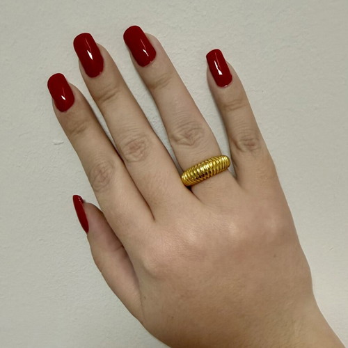 Loisir golden vintage iconic chic ring made of S925 silver, like new