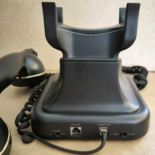 Brondi Vintage 20 wired telephone black like new