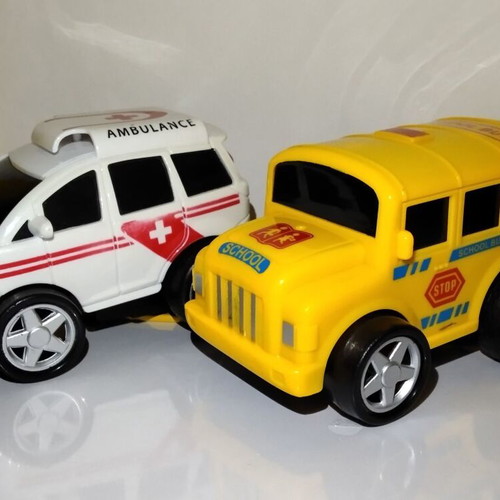 Ambulance and School Bus toy cars, 10 cm, set of 2