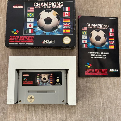 Champions World Class Soccer Nintendo SNES used, complete