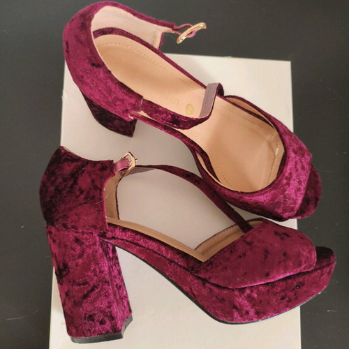 Velvet sandals burgundy like new, size 38, 9cm heel